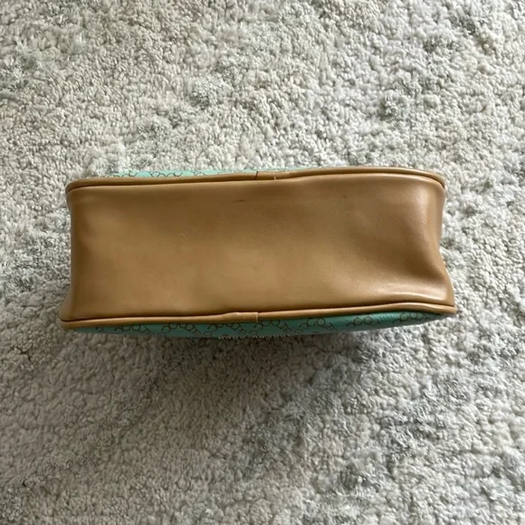 ROCCOBAROCCO Green Cosmetic Bag - Picture 5 of 5